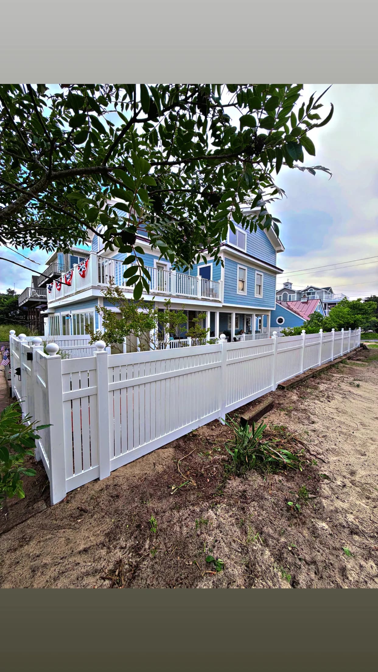 Project White Vinyl Semi-Privacy Fence with Ball Cap Posts image