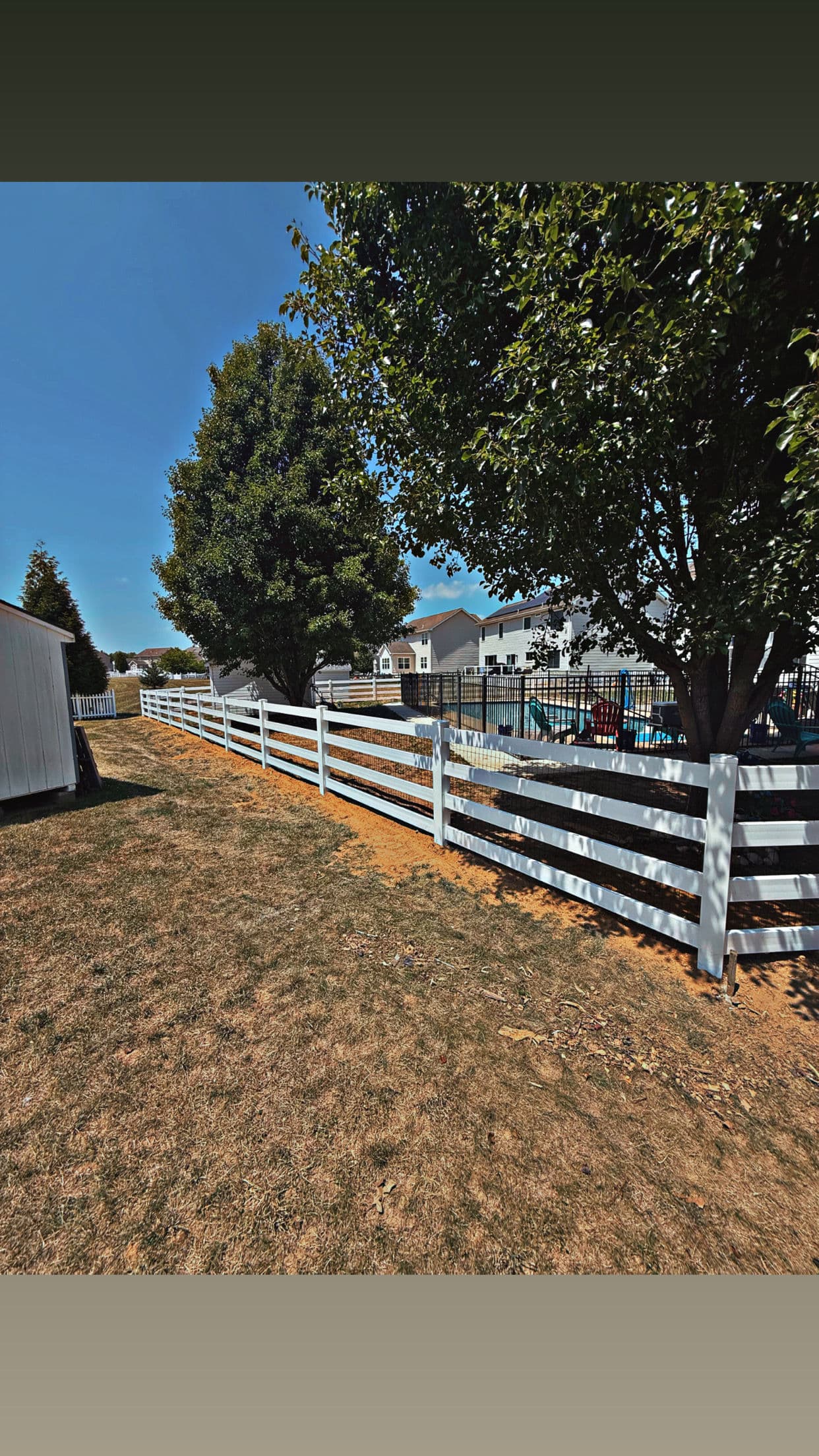 Gallery photos for Old Rotting Fence Replaced With a Clean White Vinyl Install: Image #9