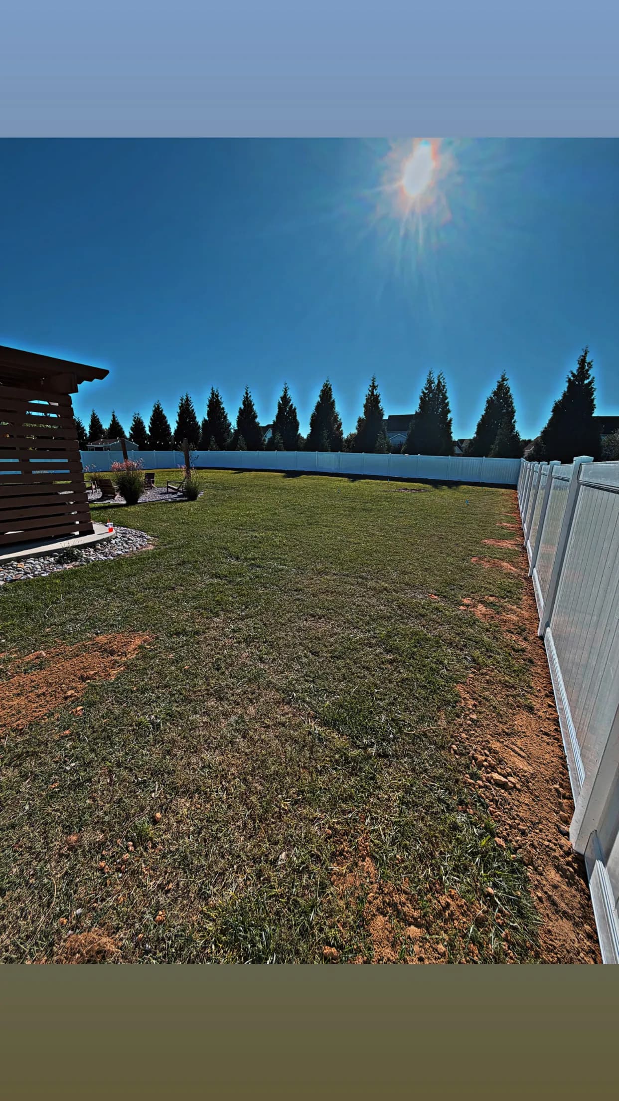 Gallery photos for Full Backyard Vinyl Privacy Fence with Trash Can Enclosure: Image #5