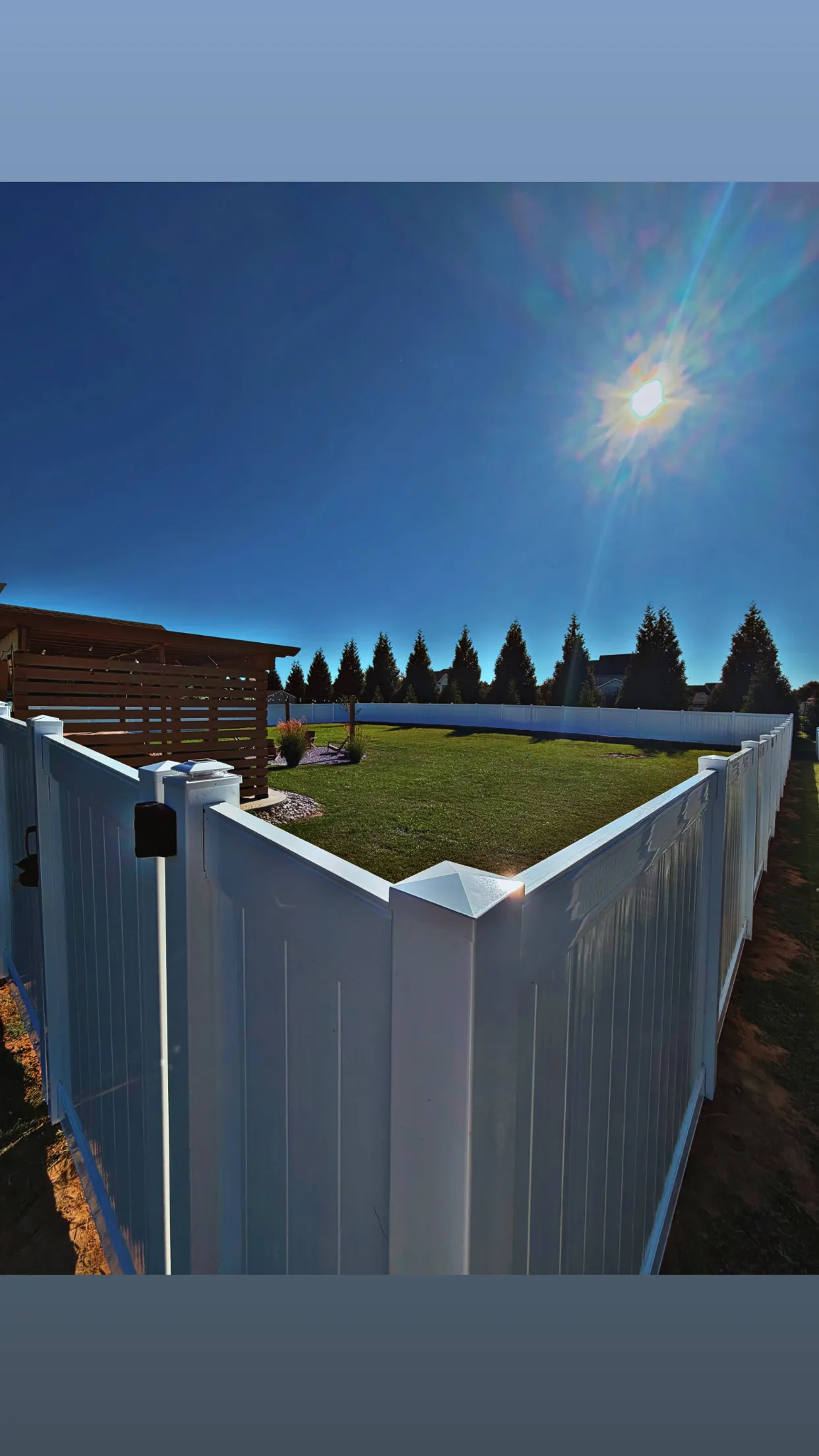 Gallery photos for Full Backyard Vinyl Privacy Fence with Trash Can Enclosure: Image #8